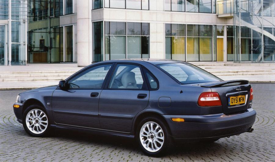  Volvo S40 2001 года  (фото 3 из 3)